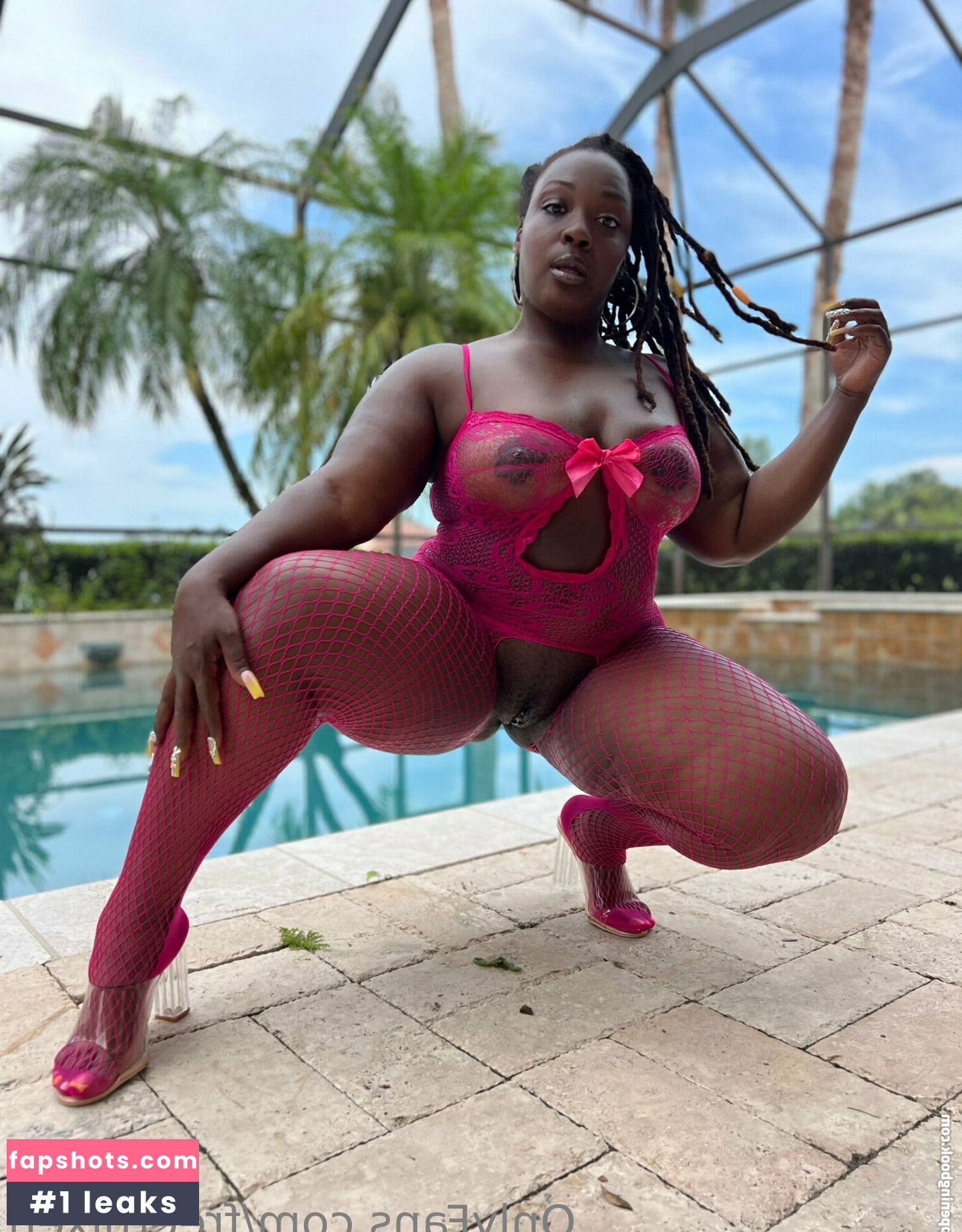 freethixen gallery photo #25