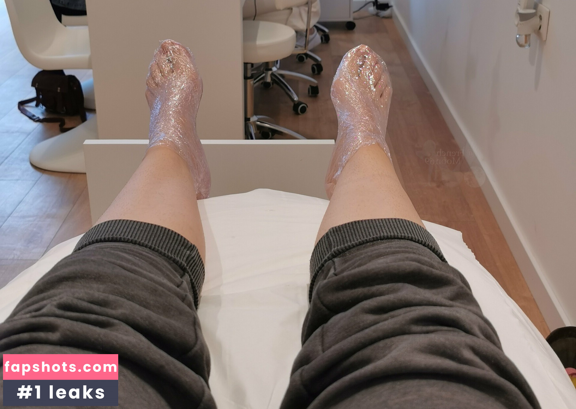 frenchmoon69 gallery photo #24