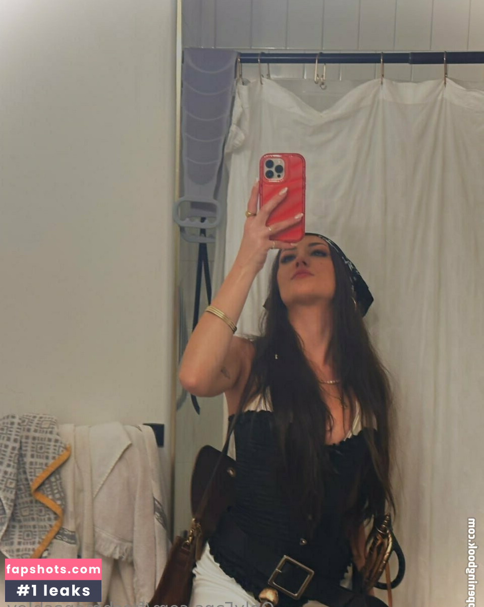 freshmenashley Nude Leaks OnlyFans Photos #108 - Fapshots