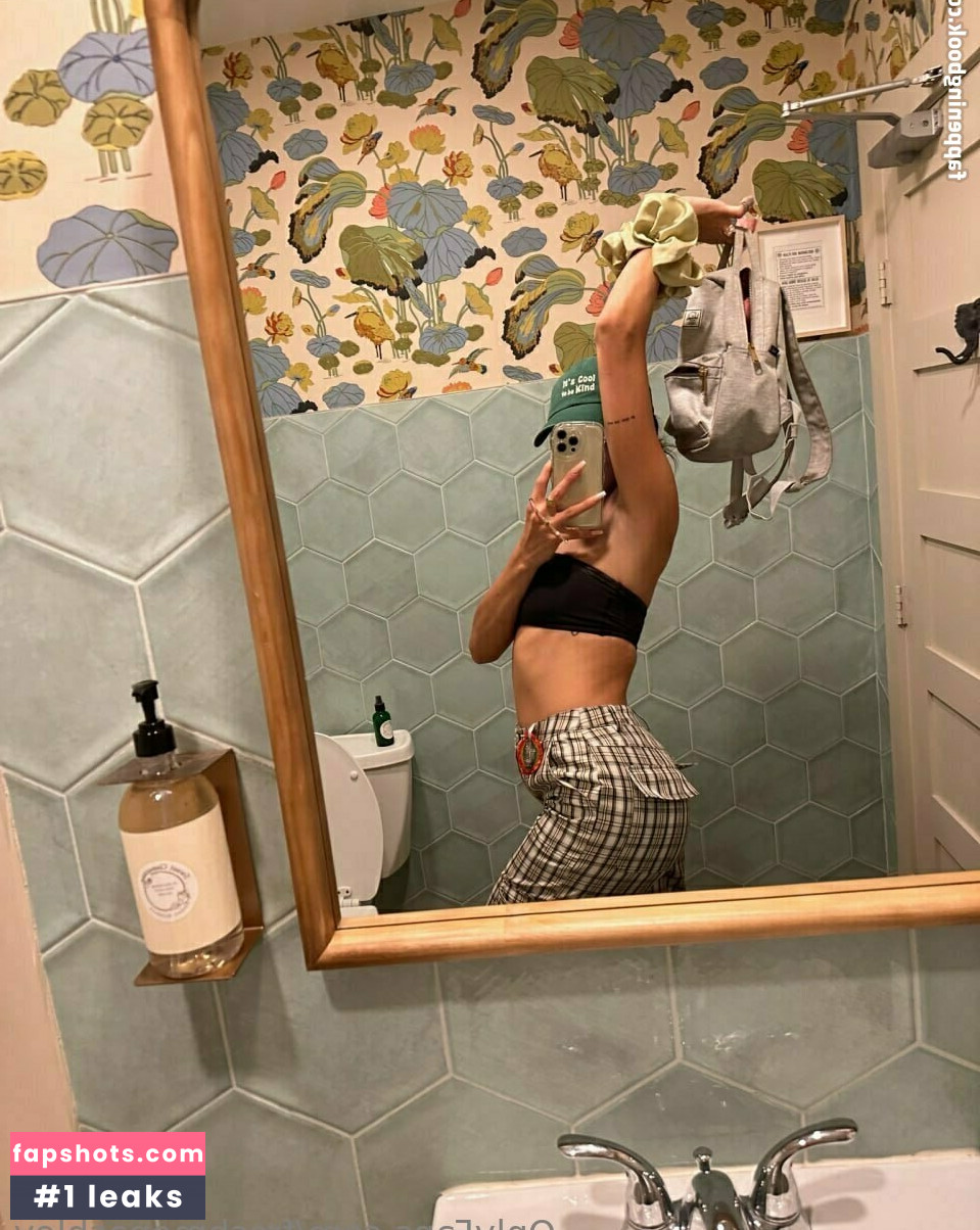 freshmenashley Nude Leaks OnlyFans Photos #166 - Fapshots