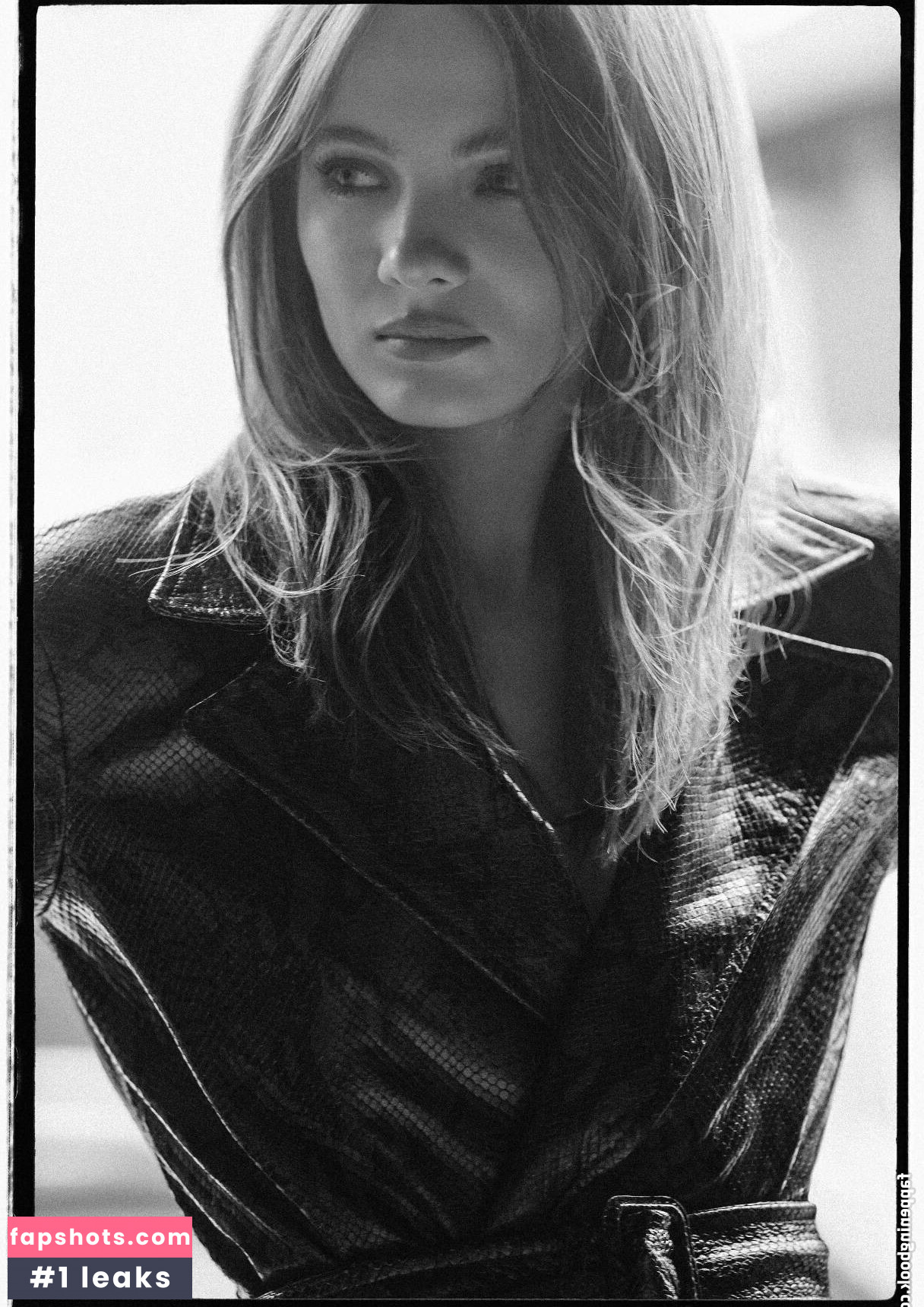 Freya Allan Nude Leaks OnlyFans Photos #208 - LeakJerk