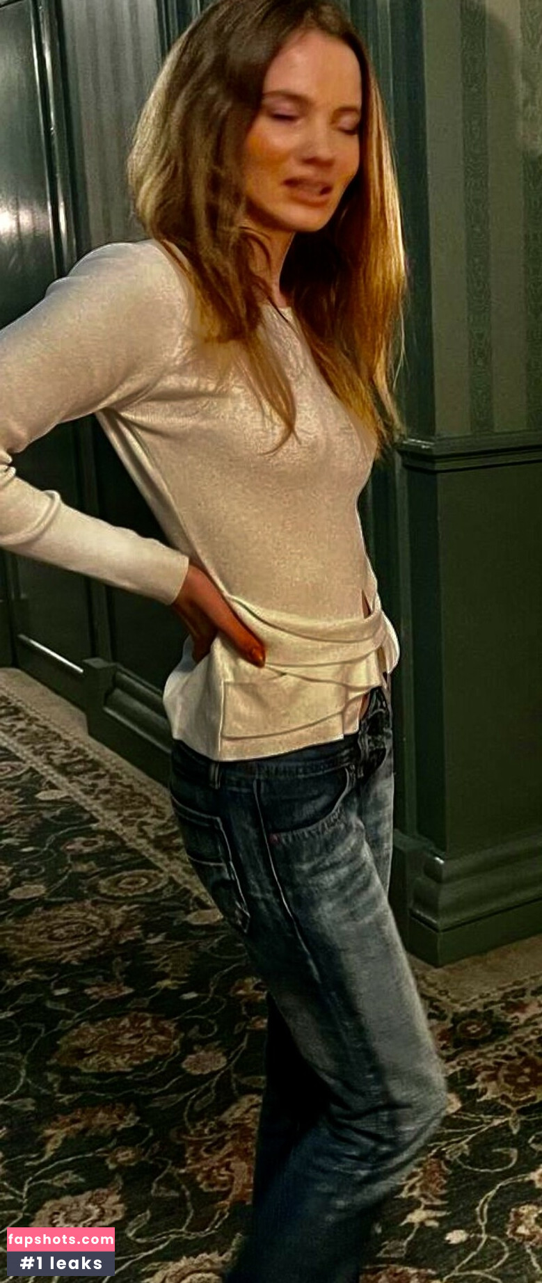 Freya Allan Nude Leaks OnlyFans Photos #225 - LeakJerk