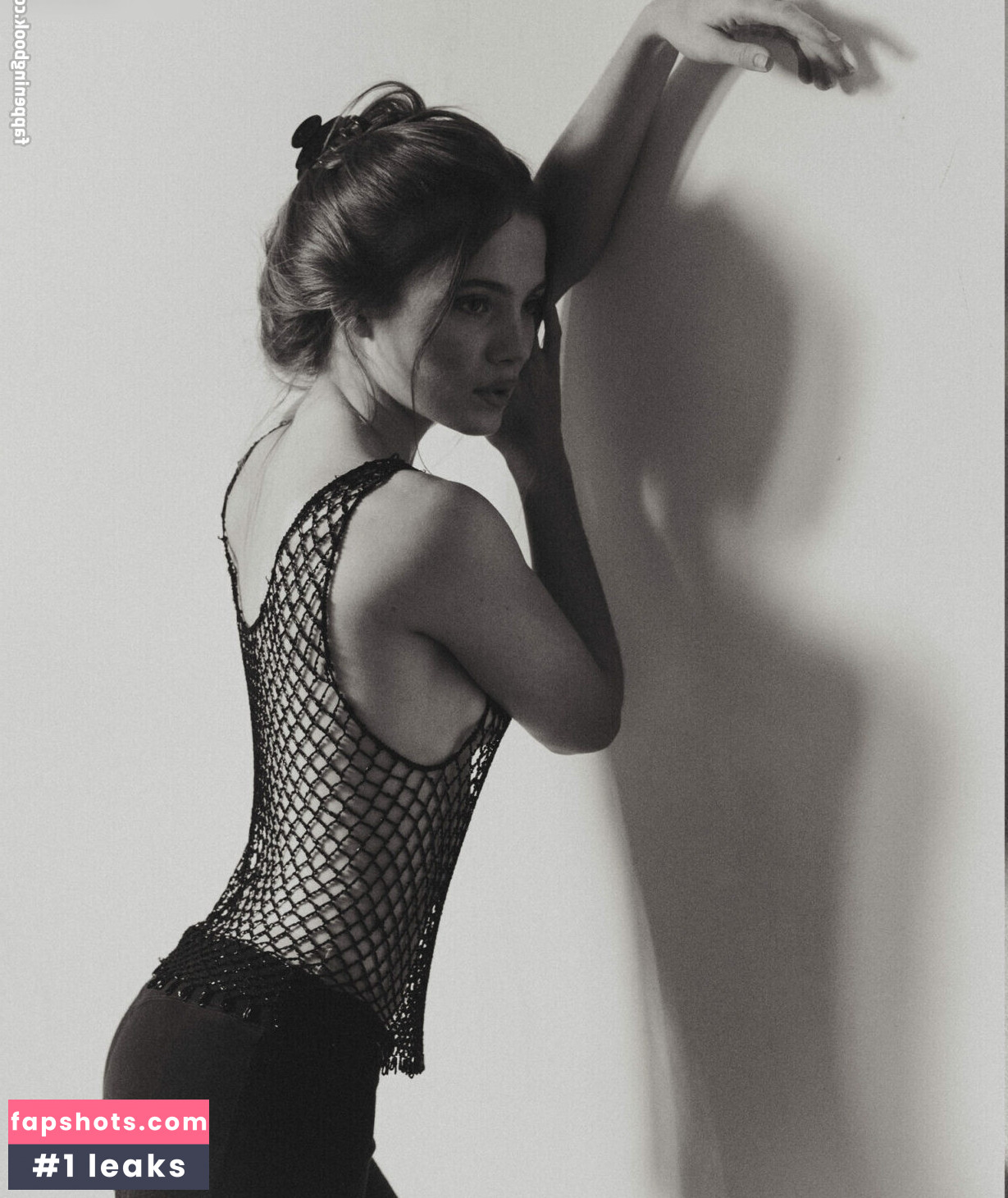 Freya Allan Nude Leaks OnlyFans Photos #38 - LeakJerk