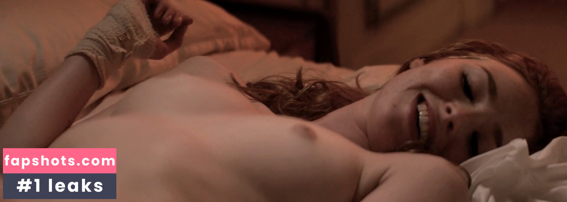 Freya Mavor gallery photo #2