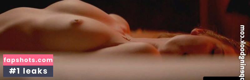 Freya Mavor gallery photo #18