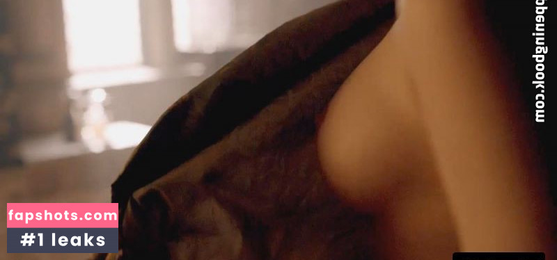 Freya Mavor gallery photo #32