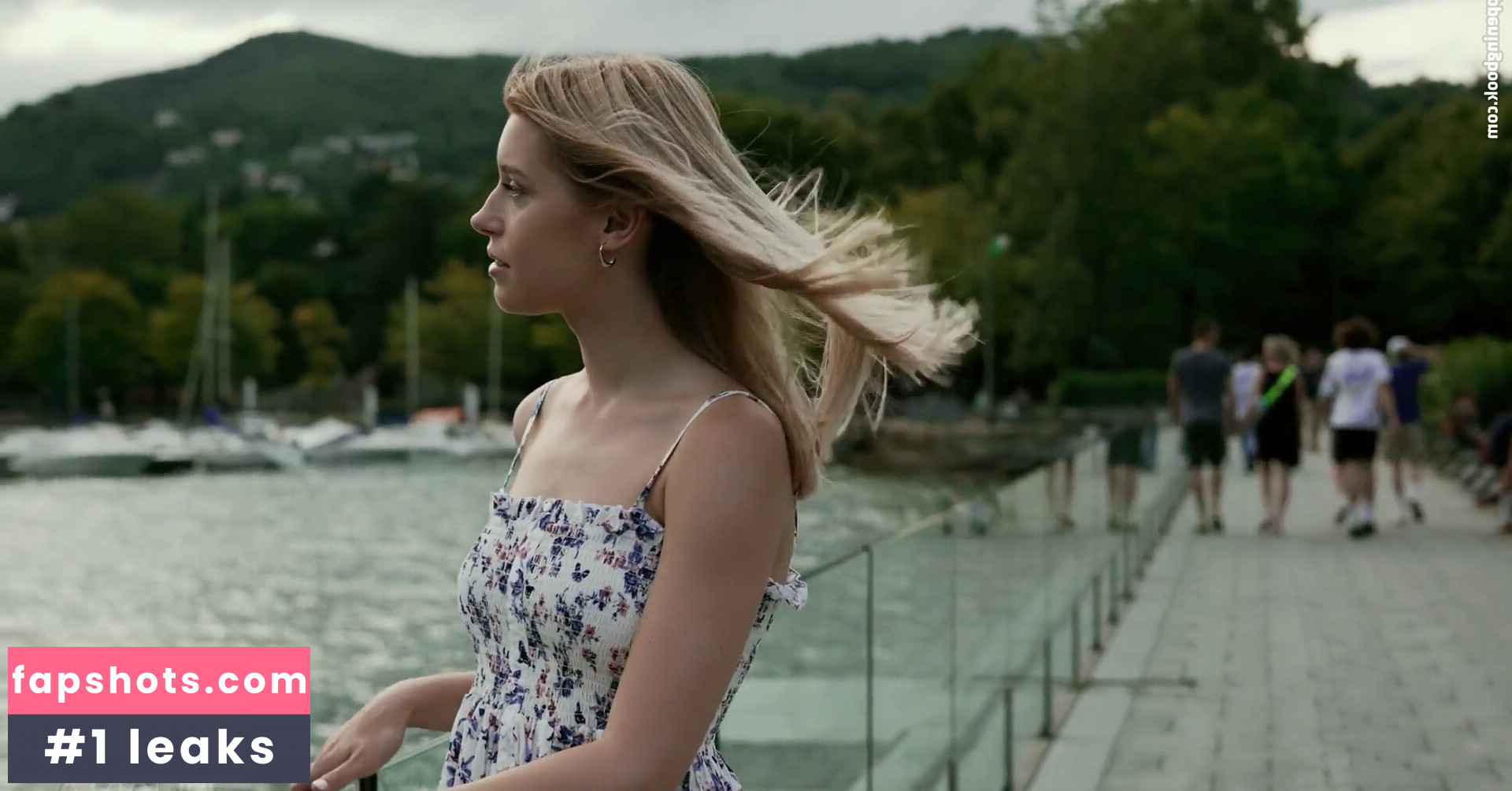 Freya Mayer gallery photo #164