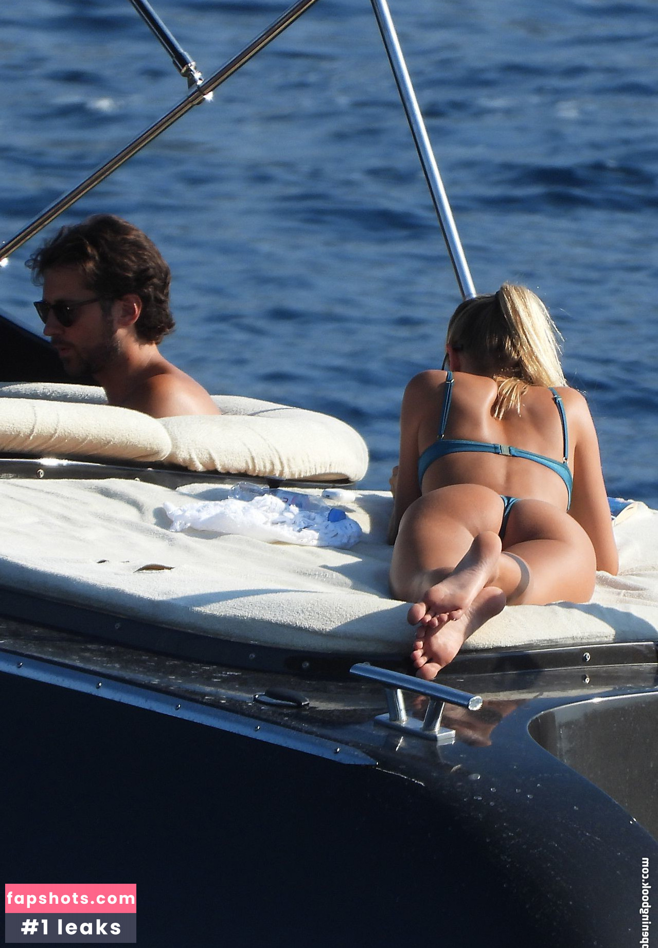 Frida Aasen gallery photo #680