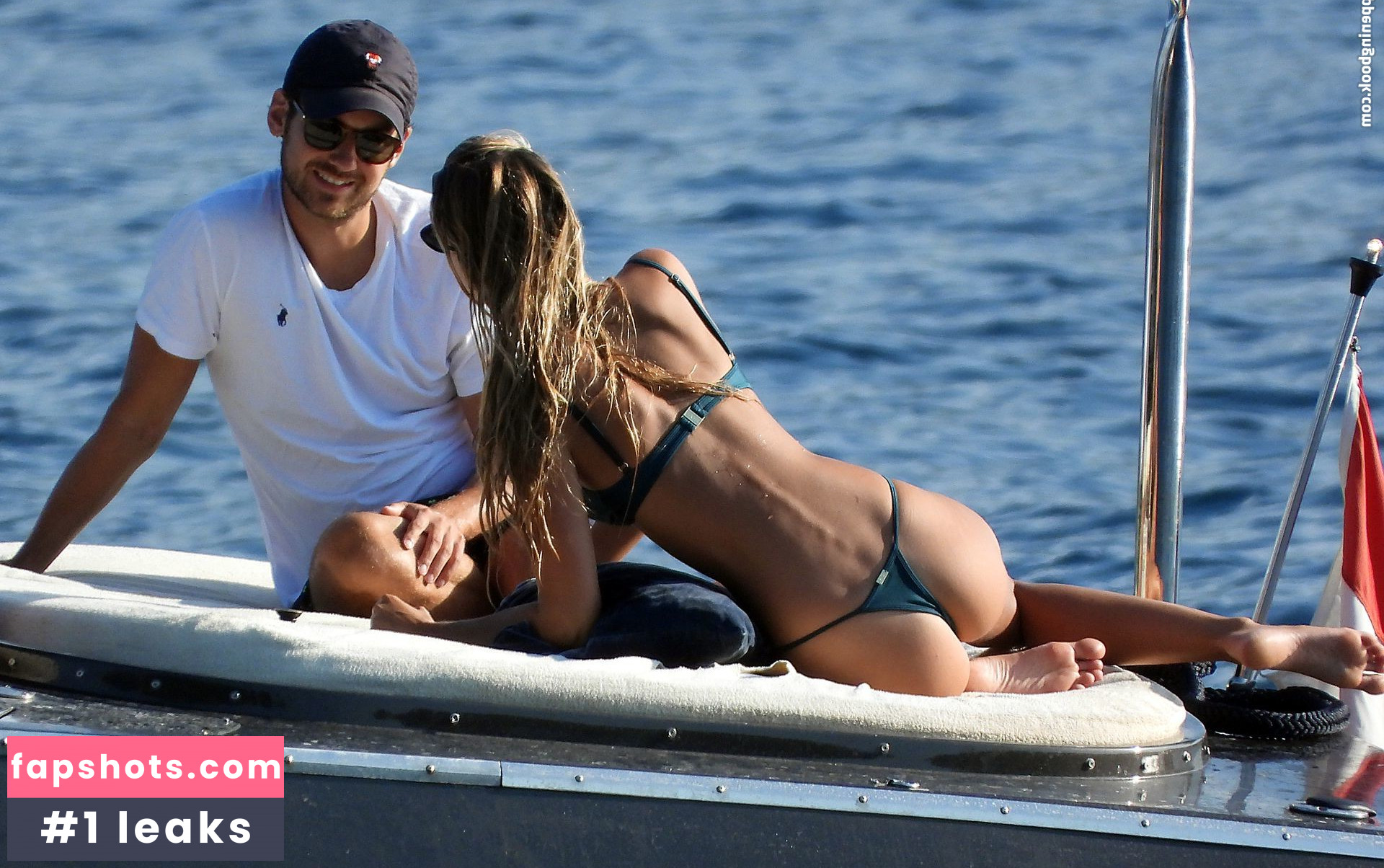 Frida Aasen gallery photo #683