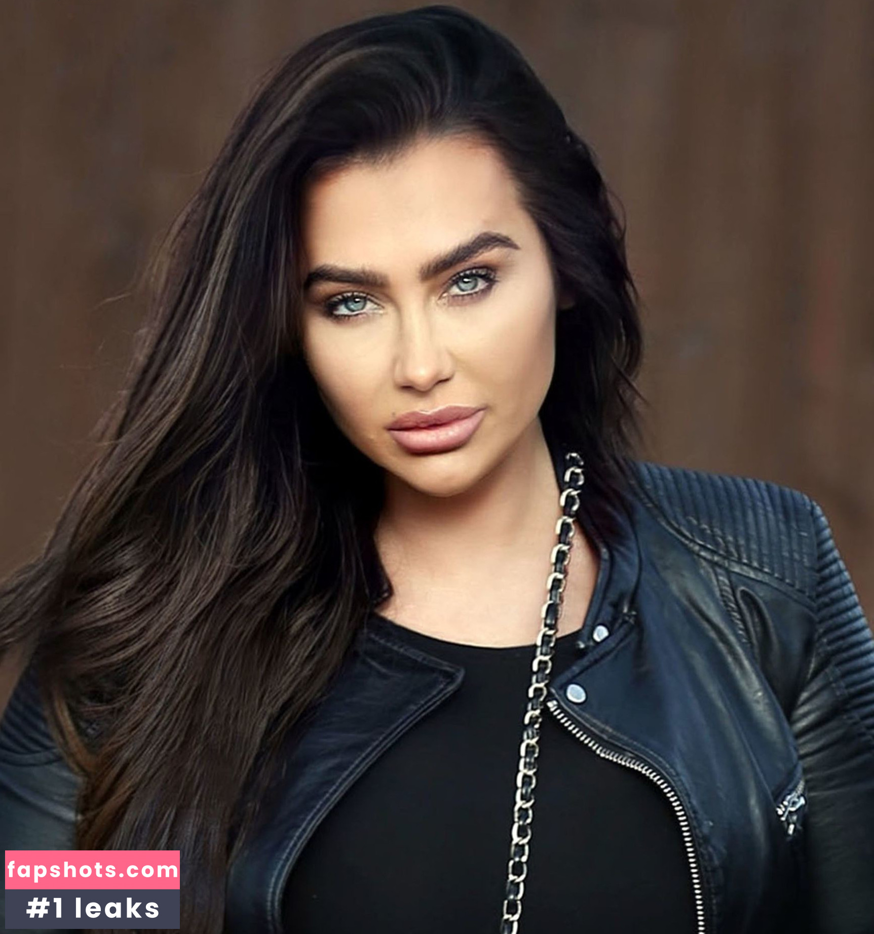 Frida Aasen gallery photo #703