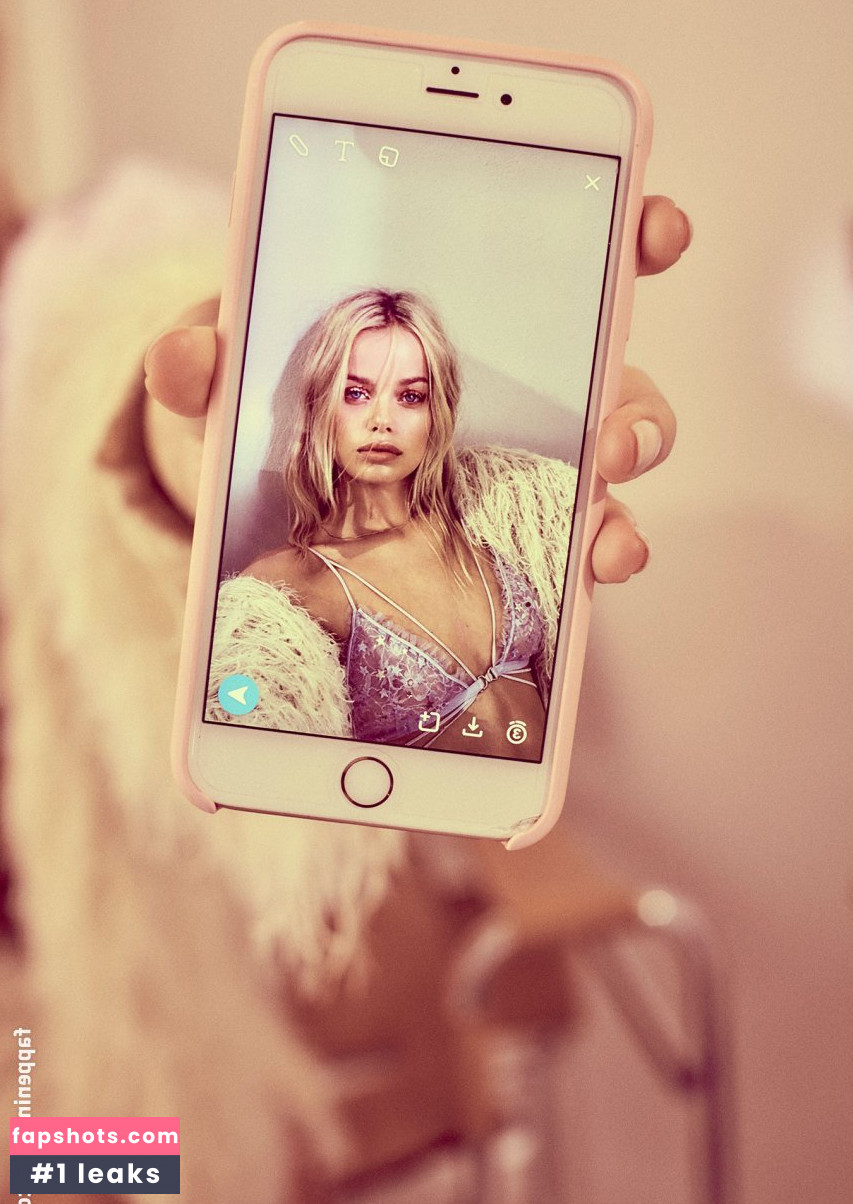 Frida Aasen gallery photo #716