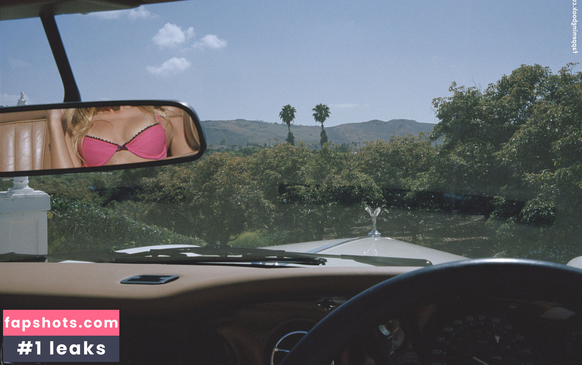 Frida Aasen gallery photo #745