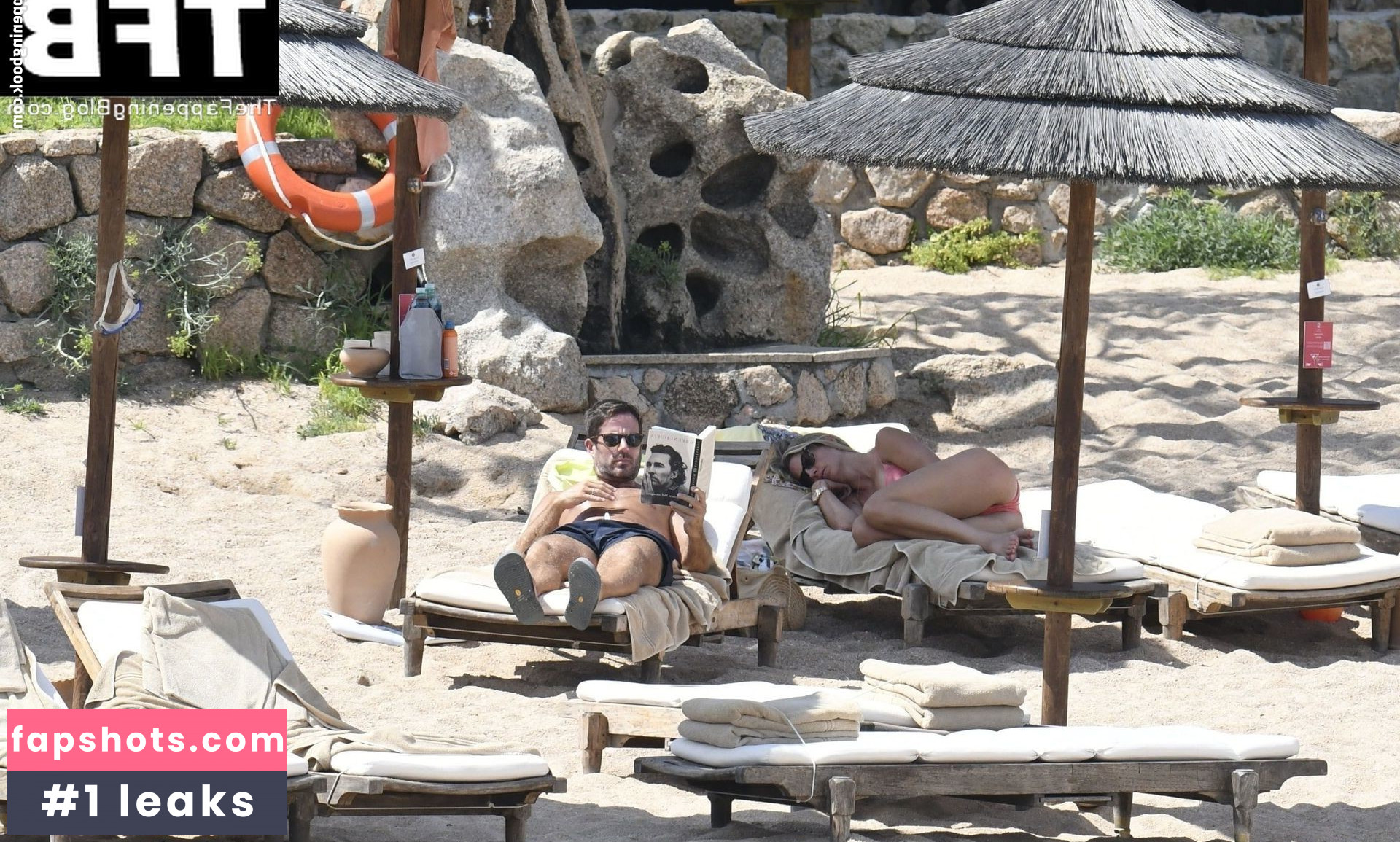 Frida Andersson gallery photo #107