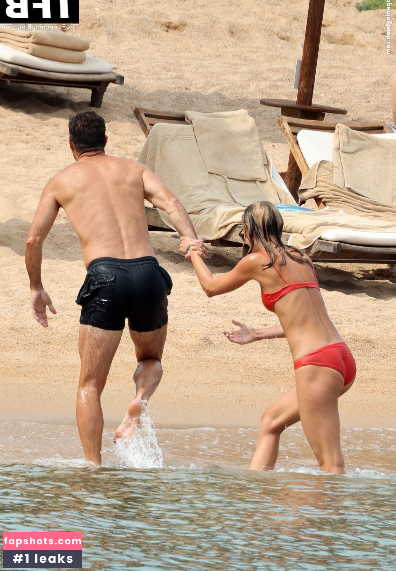 Frida Andersson gallery photo #31