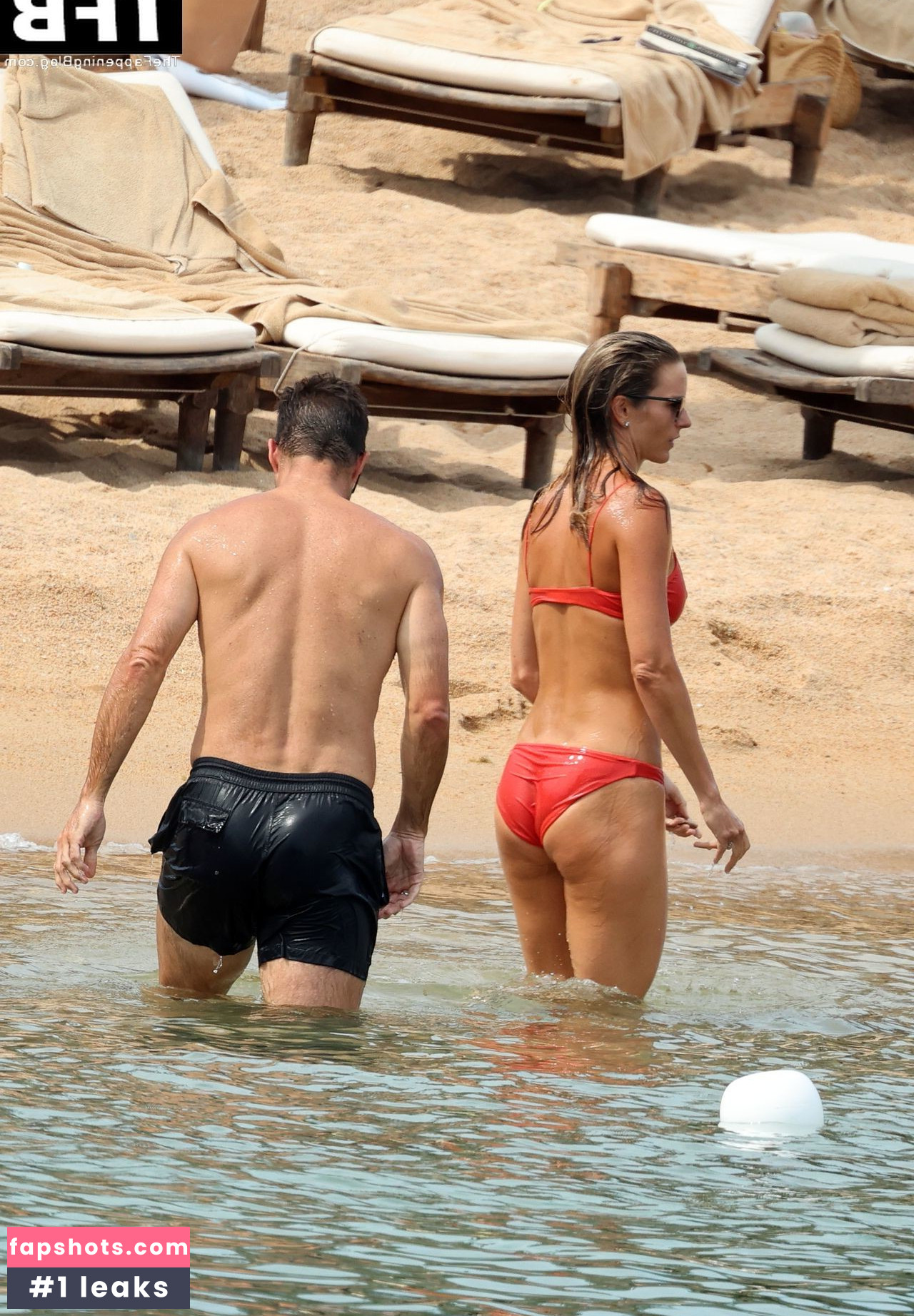 Frida Andersson gallery photo #32