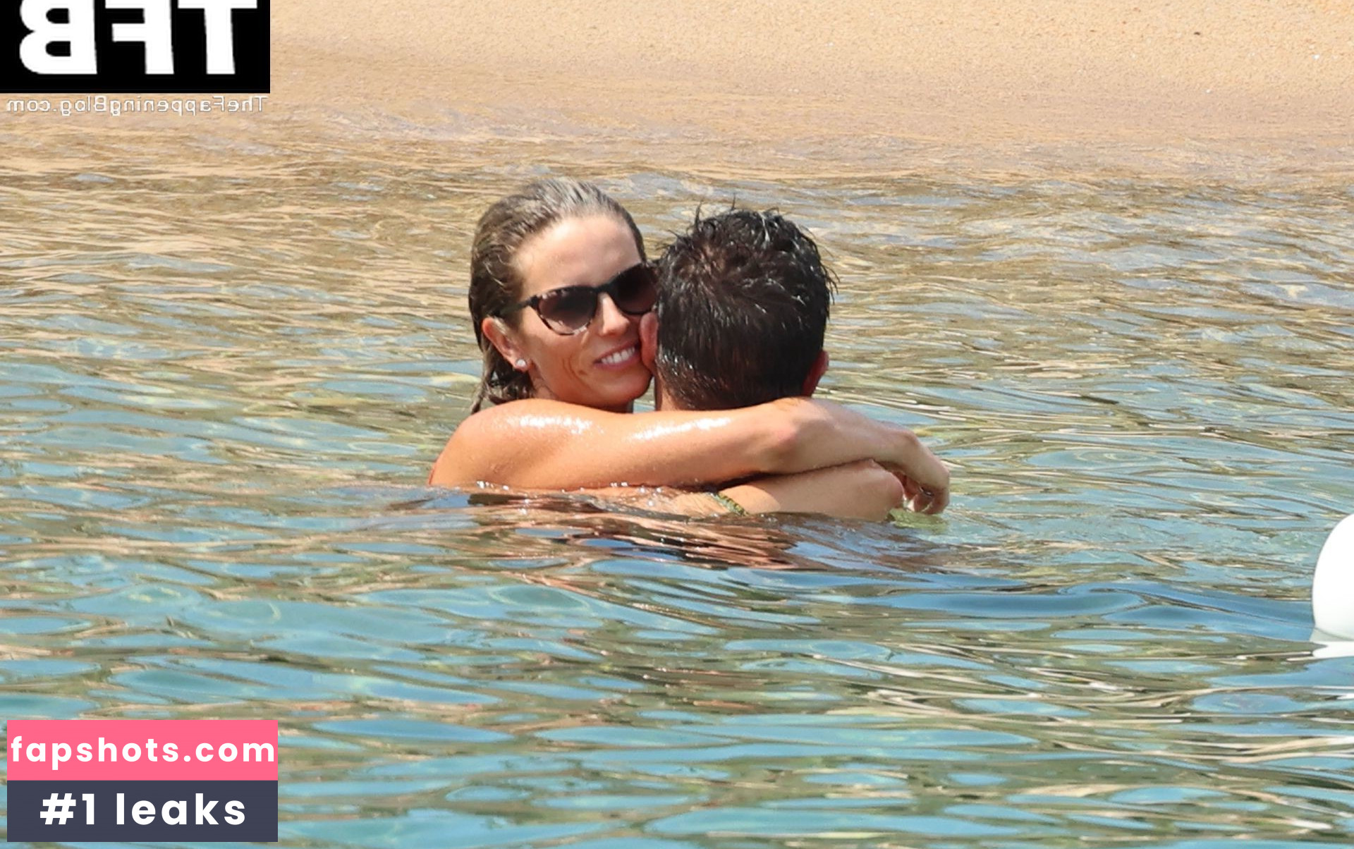 Frida Andersson gallery photo #71