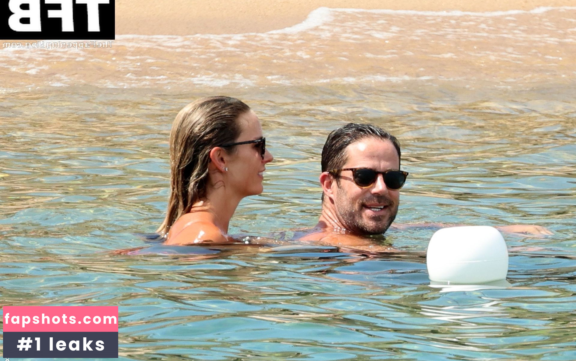 Frida Andersson gallery photo #76