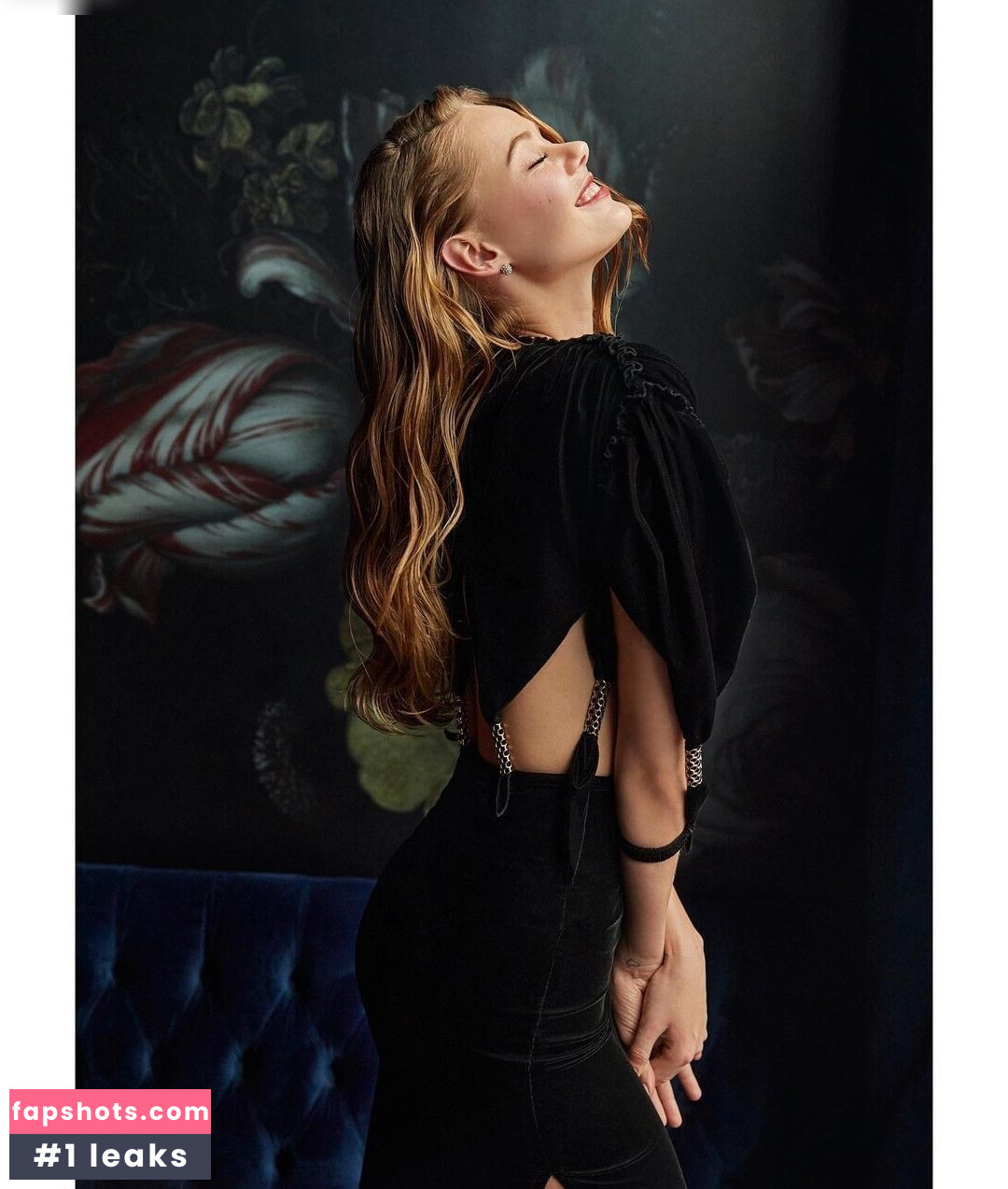 Frida Gustavsson gallery photo #9