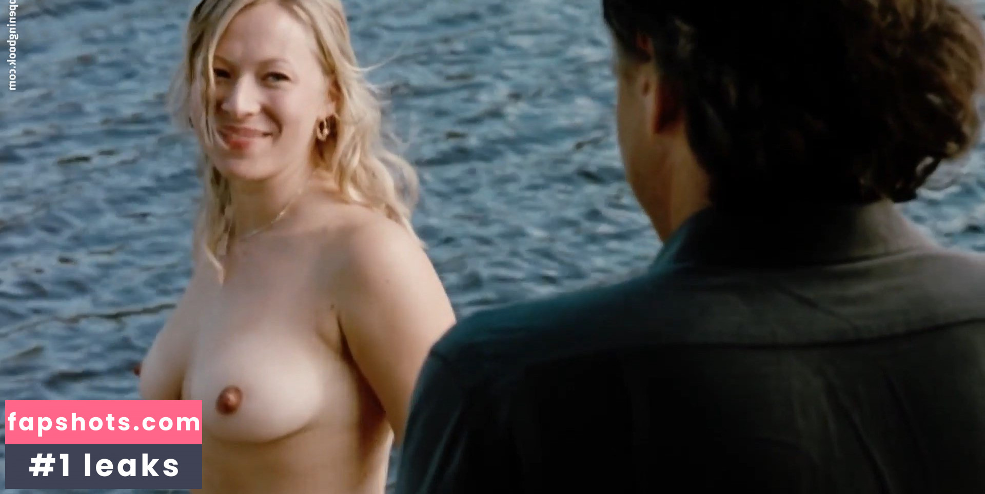 Frida Hallgren gallery photo #9