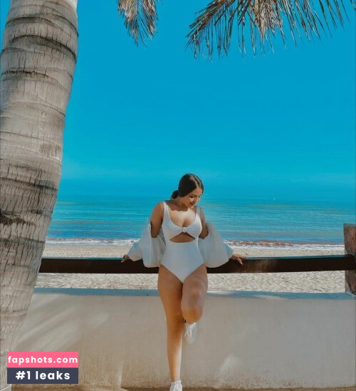 Frida Najera gallery photo #31