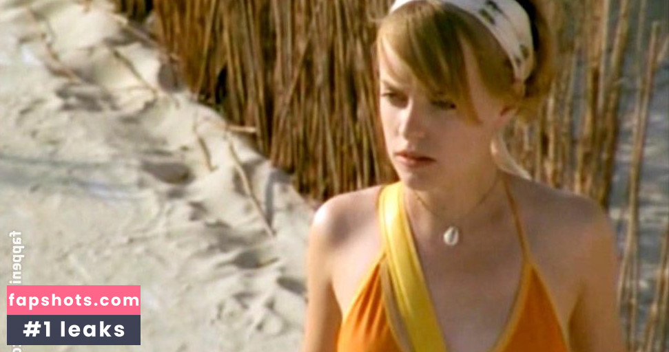 Friederike Kempter gallery photo #26