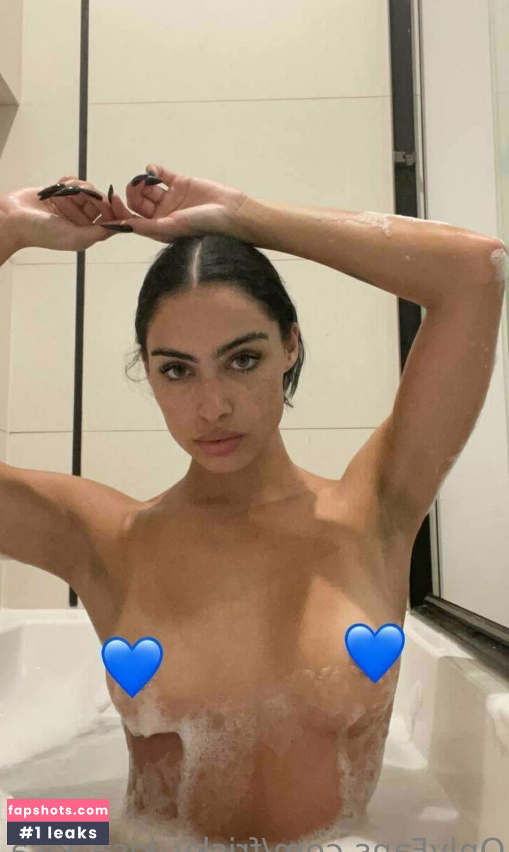 frisky_kisa_kisa gallery photo #17