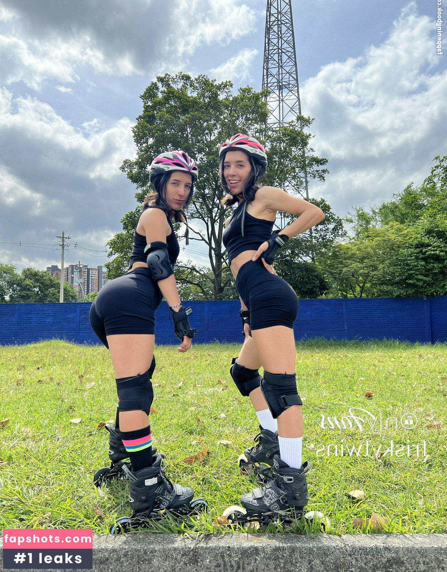 Frisky Twins gallery photo #17