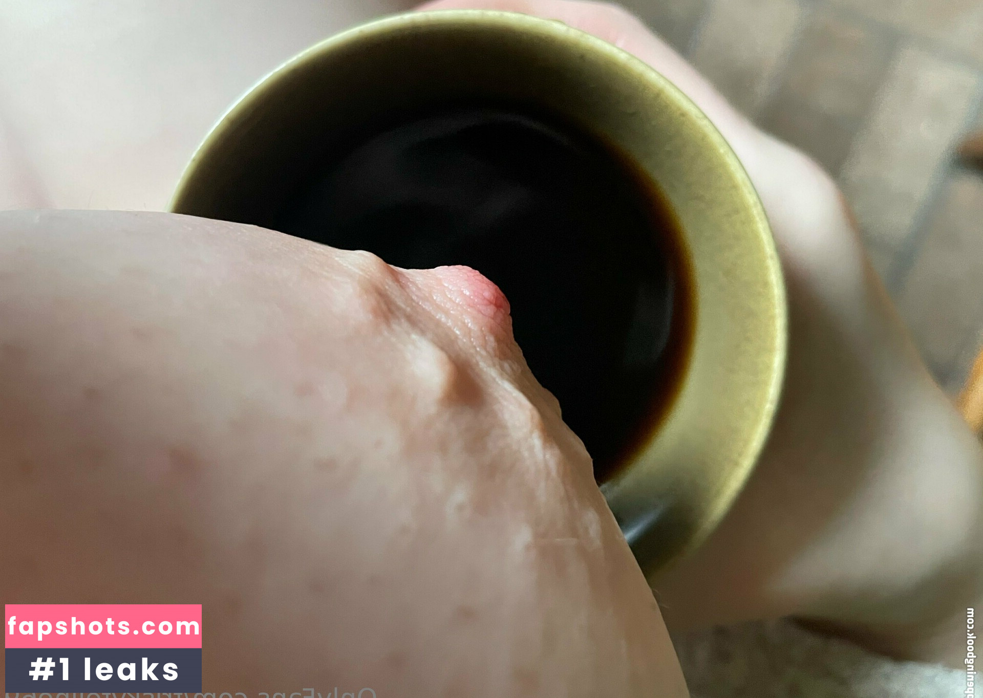 friskyfeline69 gallery photo #19