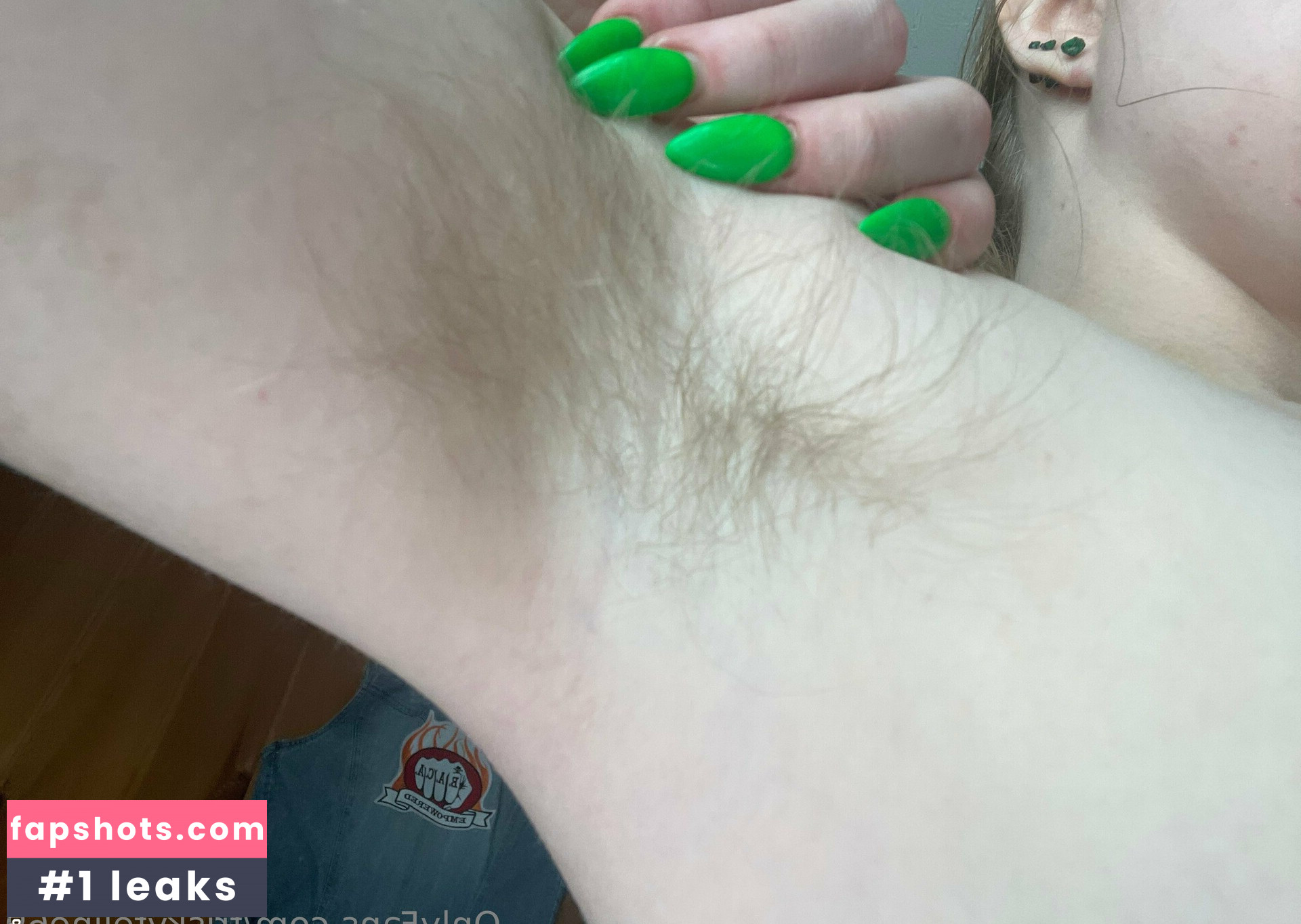 friskyfeline69 gallery photo #30