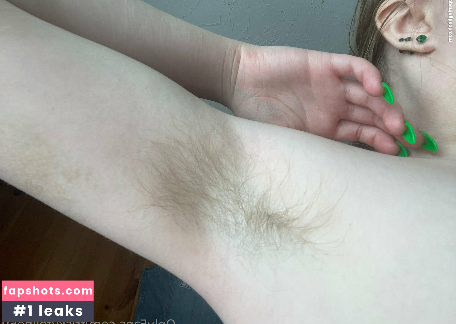 friskyfeline69 gallery photo #10