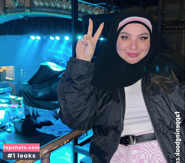 Frogan nude babe gallery