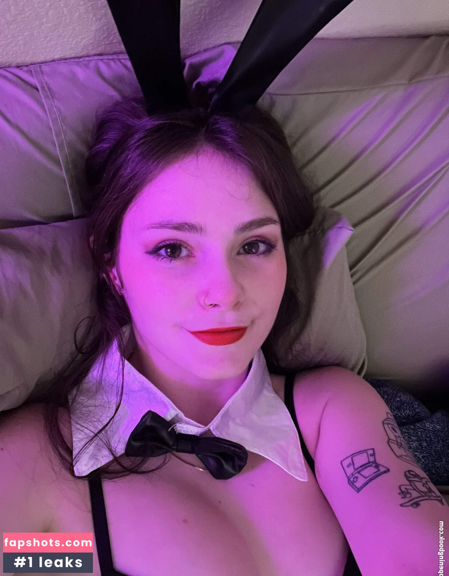 frogjulie gallery photo #9