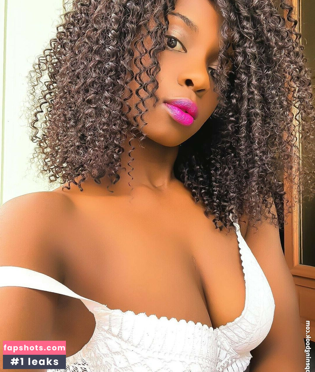 fsemelagne Nahé úniky fotek pouze od fanoušků #18 - Fapshots