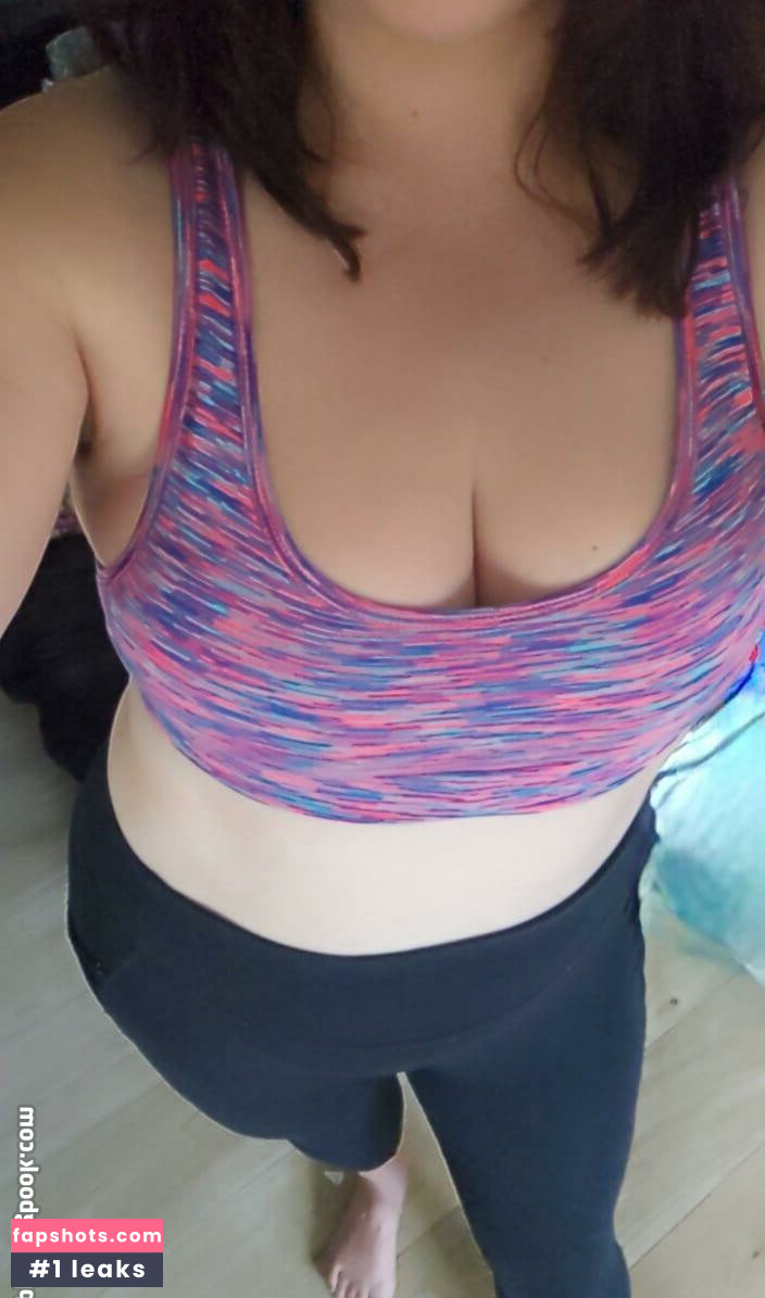 Funmumelf87 Filtración Desnuda OnlyFans Foto #17 - Fapshots