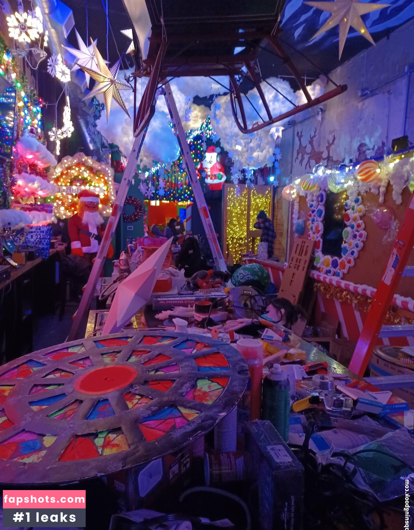 fussyhussy gallery photo #2