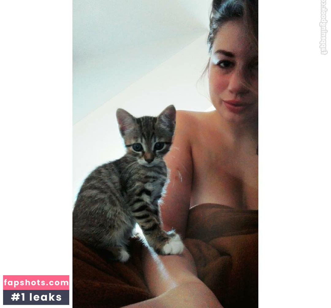 fuzyfruzsina Nahé úniky fotek pouze od fanoušků #11 - Fapshots