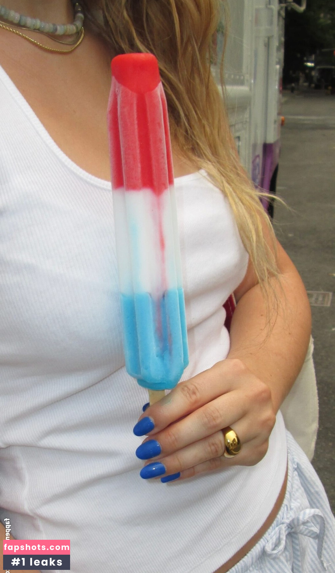 G Hannelius gallery photo #2