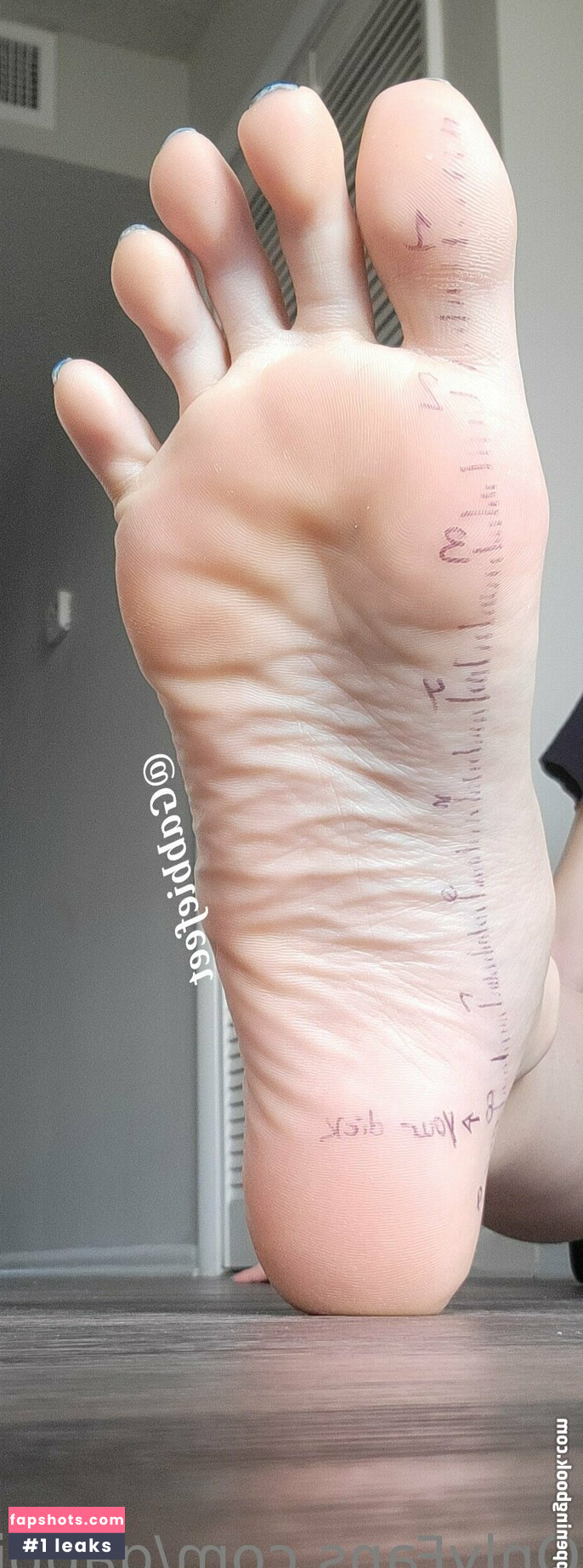 gabbiefeet gallery photo #22