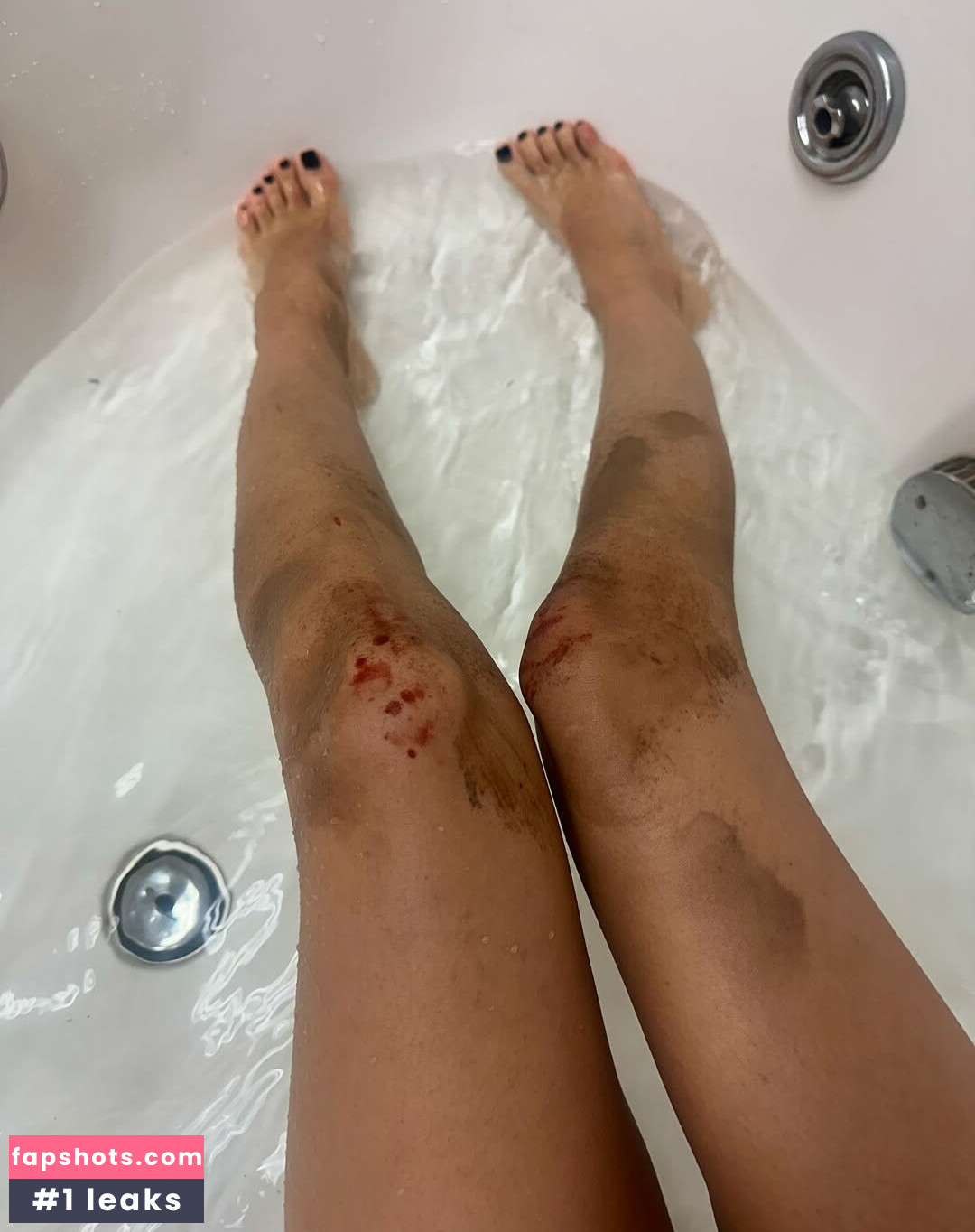 gabbriette nude babe gallery