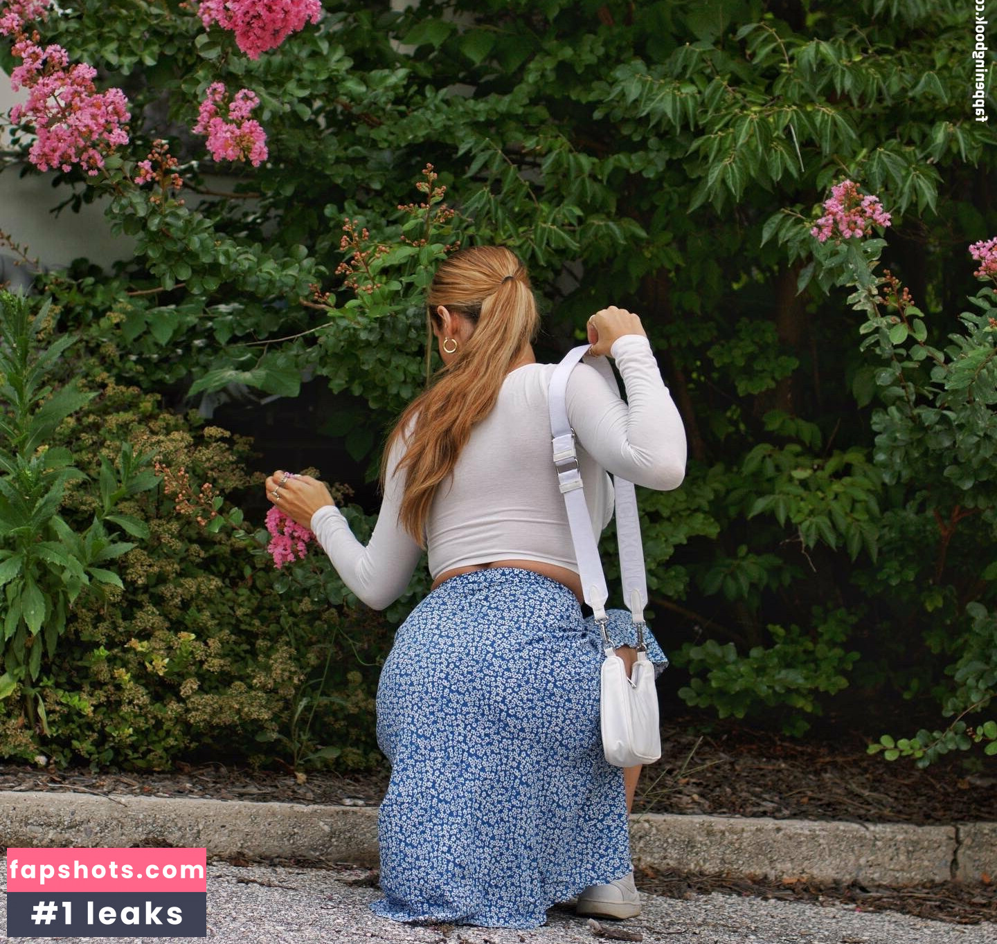 Gabby J David gallery photo #120