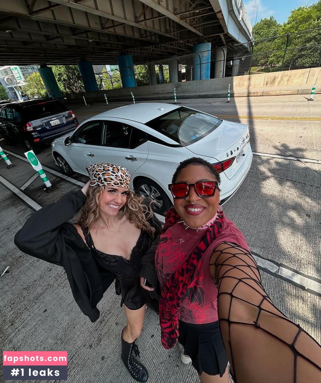 Gabby J David gallery photo #5