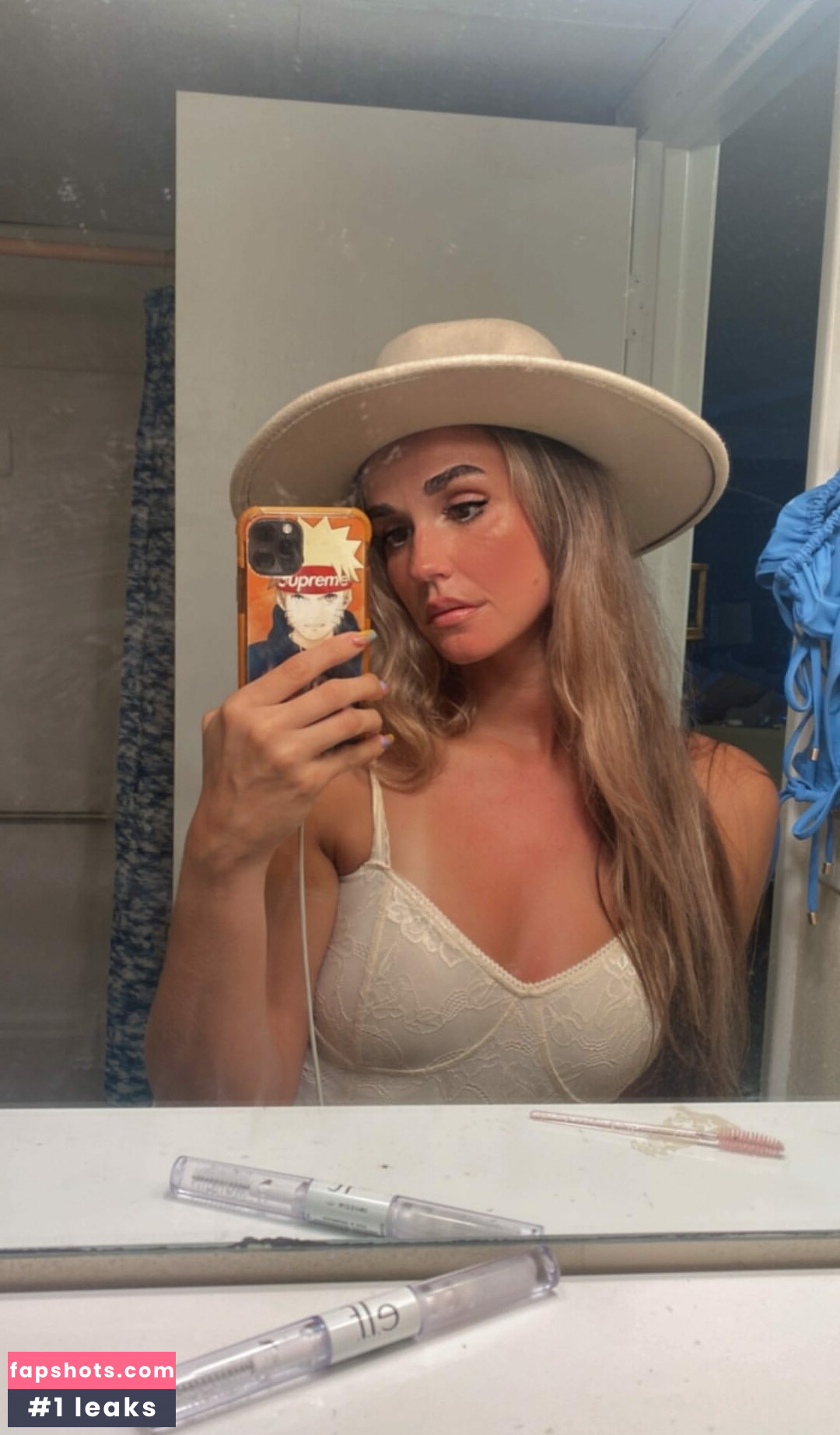 Gabby J David gallery photo #60