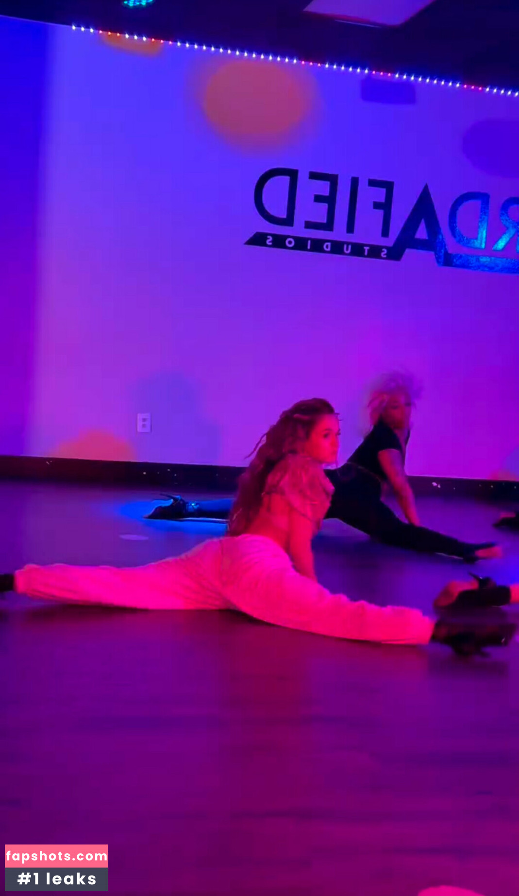 Gabby J David gallery photo #9