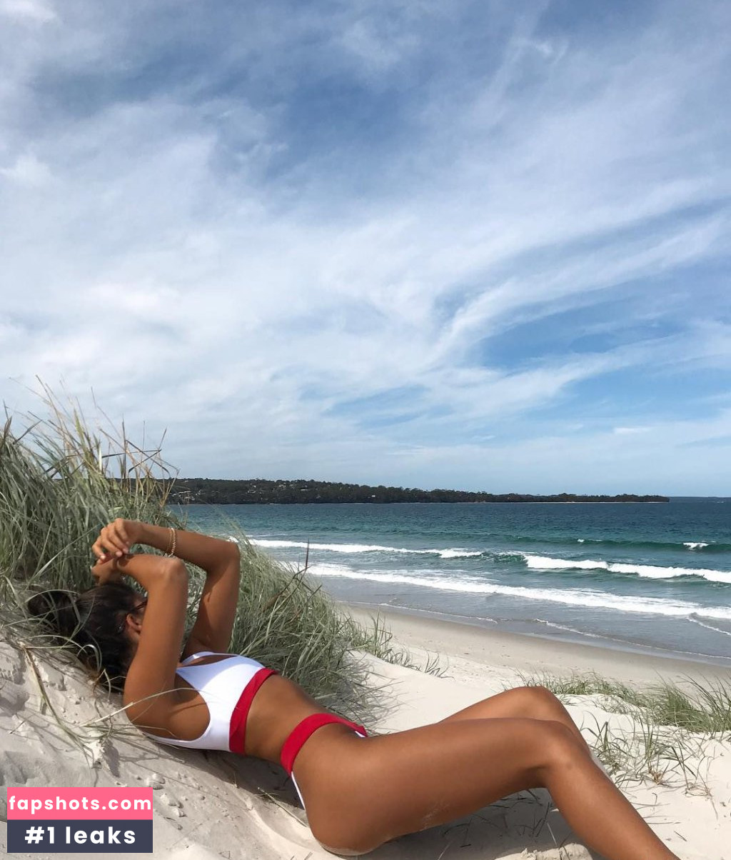 Gabby Shaoni gallery photo #29