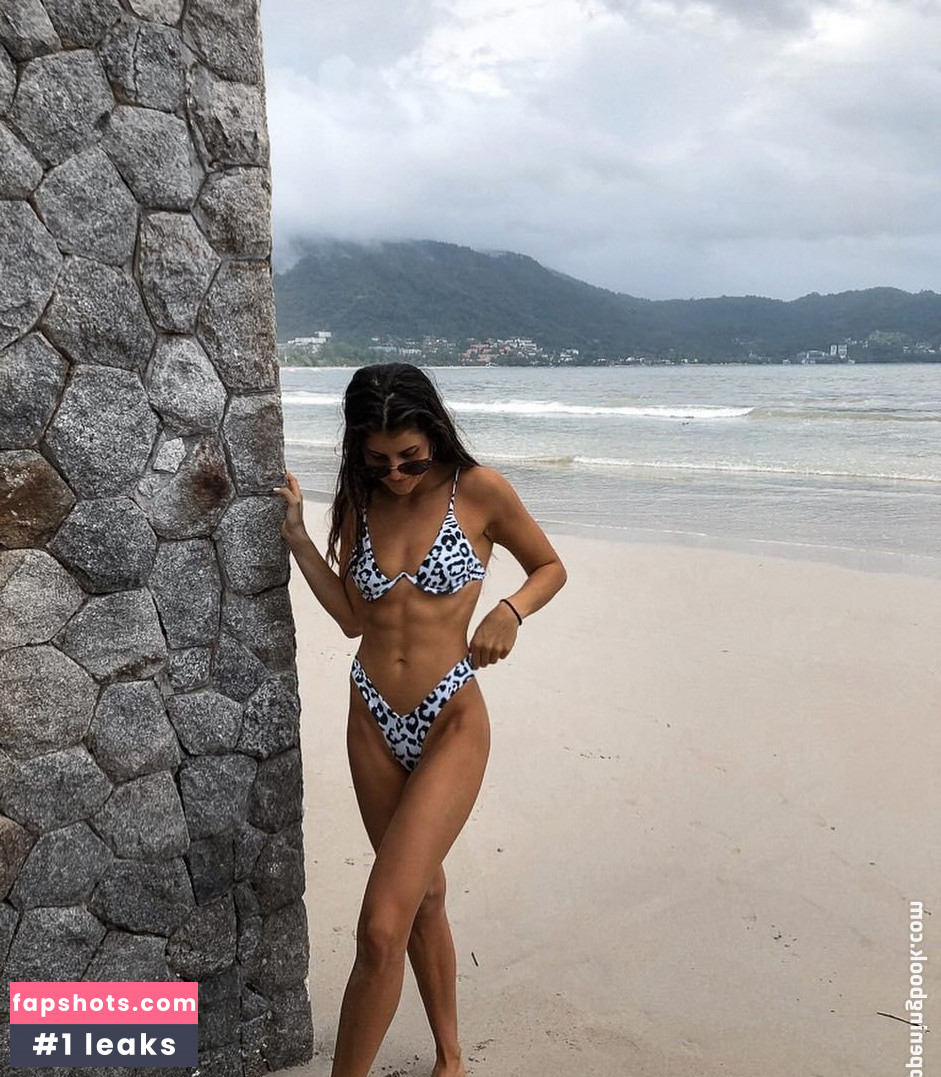 Gabby Shaoni gallery photo #37