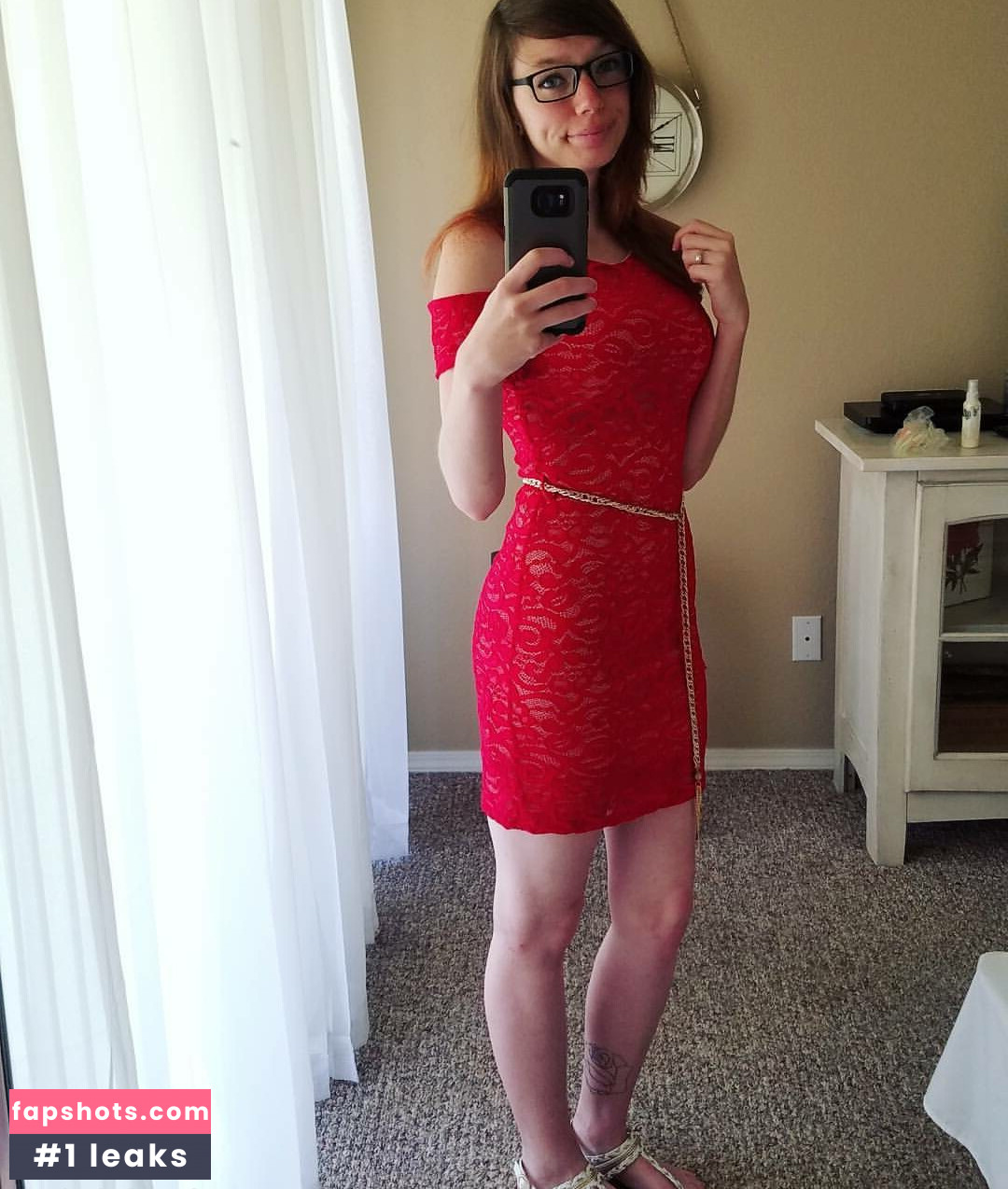 Gabby Swears gallery photo #27