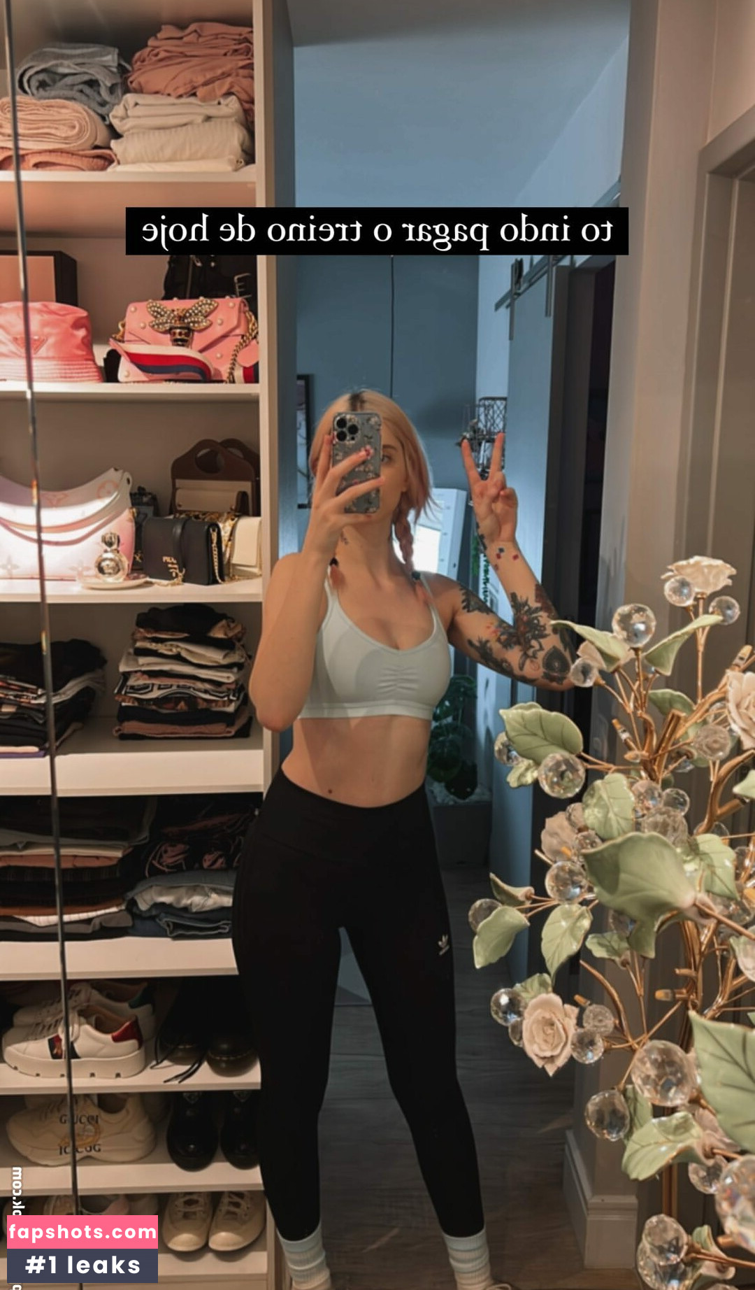 Gabi Cattuzzo gallery photo #59