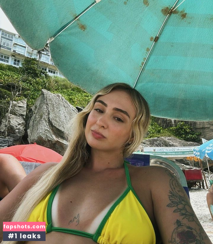 Gabi Gagliassi gallery photo #15