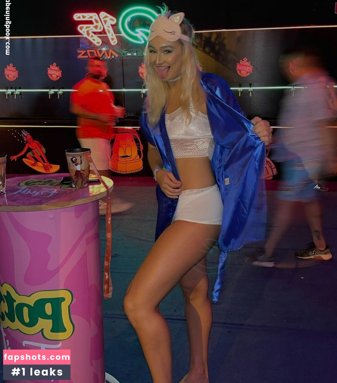 Gabi Gagliassi gallery photo #35