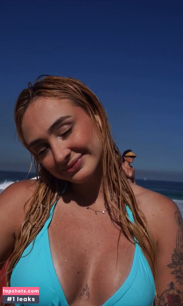 Gabi Gagliassi gallery photo #7